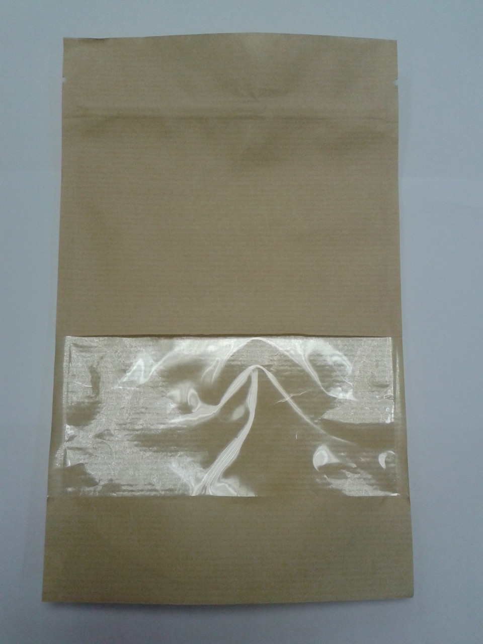 Пакет бумажный 120х185+(30+30) "Дой Пак" с ЗИП замком и прозрачным окном 70мм
